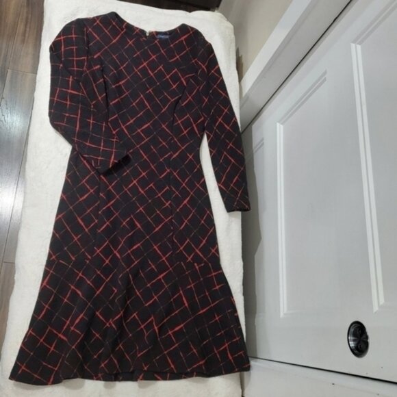 Tommy Hilfiger patterned drop waist print patterned fit and flare dress - Picture 4 of 13